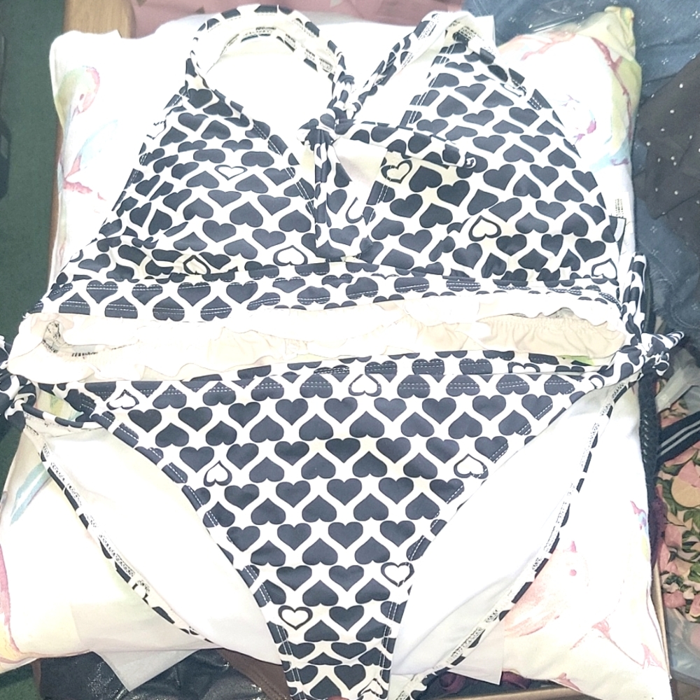 Heart print binki set